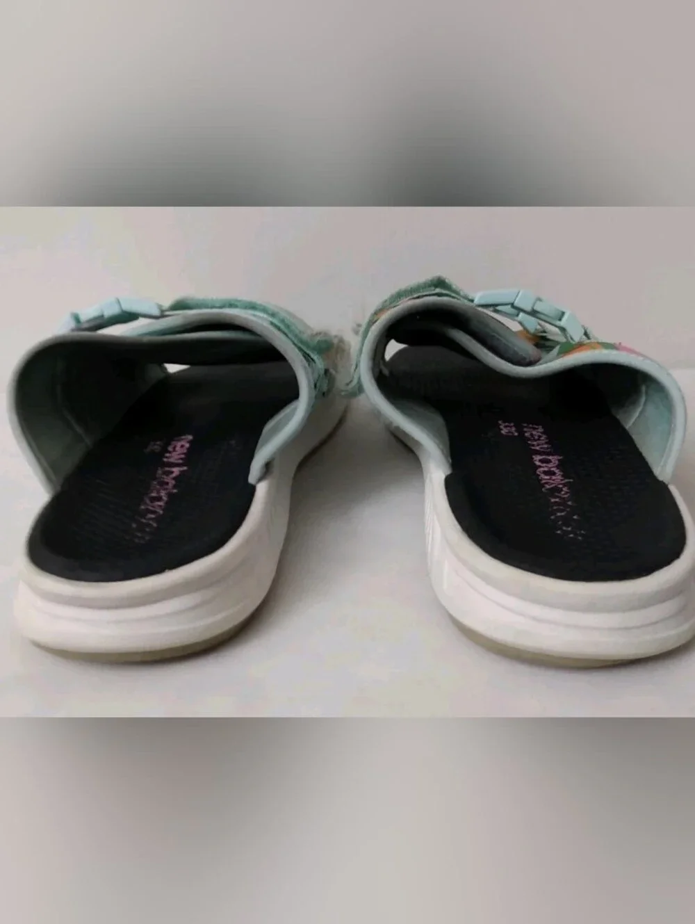 MENS NEW BALANCE 330 SLIDES SIZE 11 SANDALS